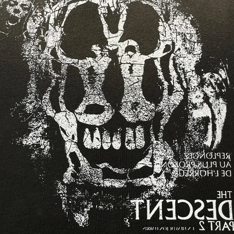Футболка "THE DESCENT"