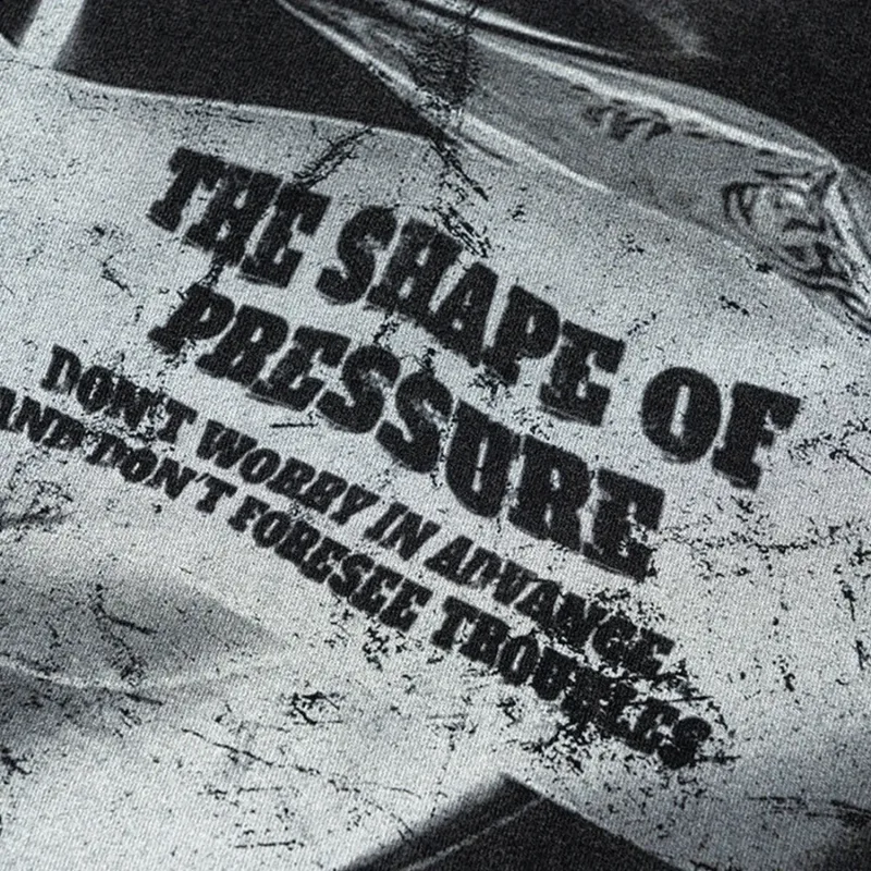 Футболка "THE SHAPE OF PRESSURE"