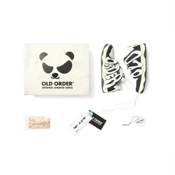 Кросівки: "OLD ORDER SKATER/001 PANDA"