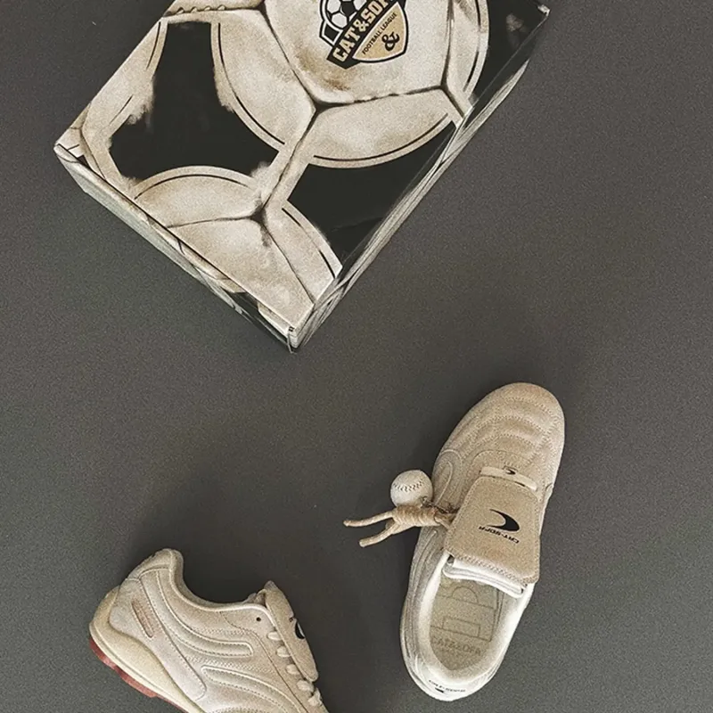 Кросівки "CAT & SOFA FOOTBALL WHITE"