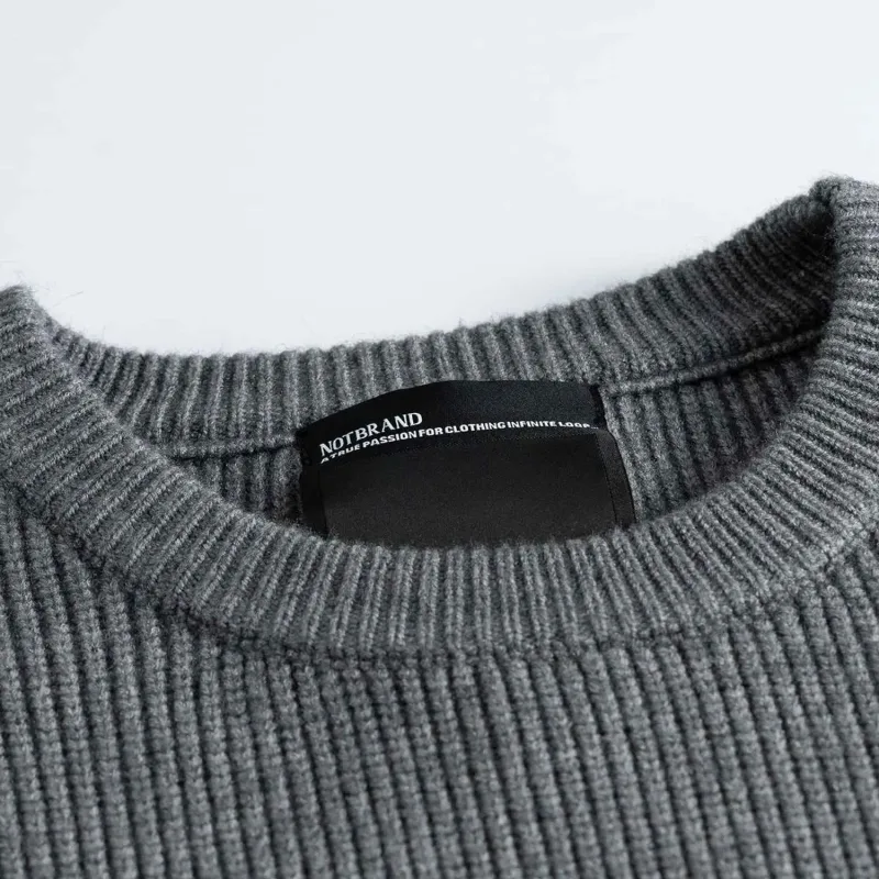 Светр "BRAND NOT ATTITUDE"