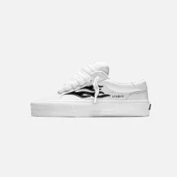 Кросівки "STRAYE LOGAN PUFF GLOSSY WHITE"