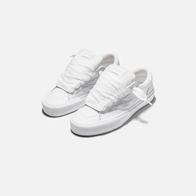 Кросівки "STRAYE LOGAN PUFF WHITEOUT"