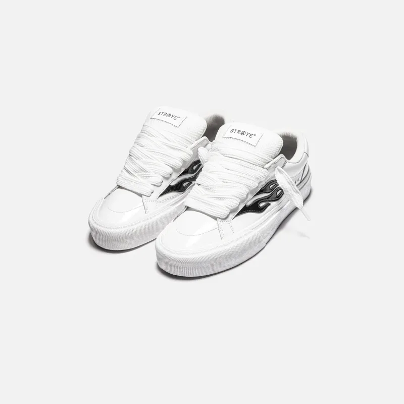 Кросівки "STRAYE LOGAN PUFF GLOSSY WHITE"