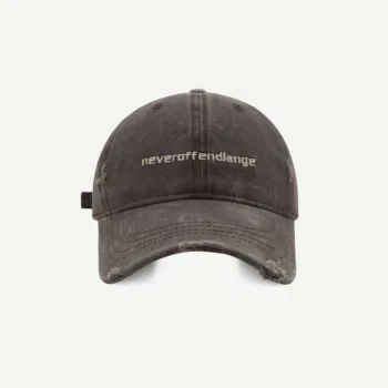 Кепка "NEVEROFFENDLANGE"