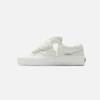 Кросівки "STRAYE LOGAN PUFF BLANCO BEVEL"