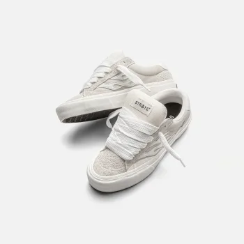 Кросівки "STRAYE LOGAN PUFF CREAM"