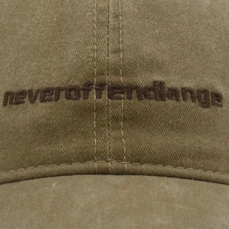Кепка "NEVEROFFENDLANGE"