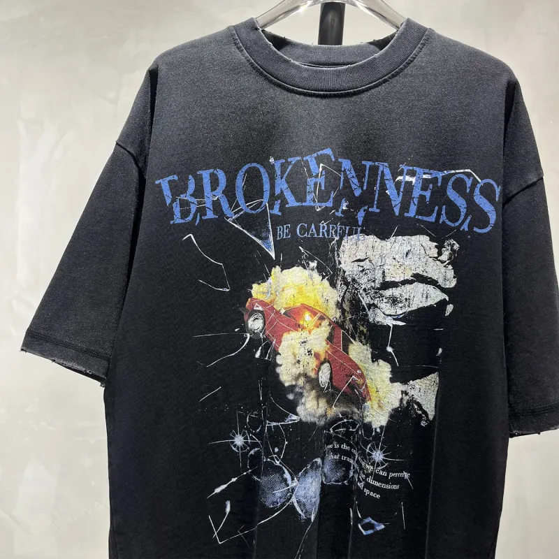 Футболка "BROKENNESS"