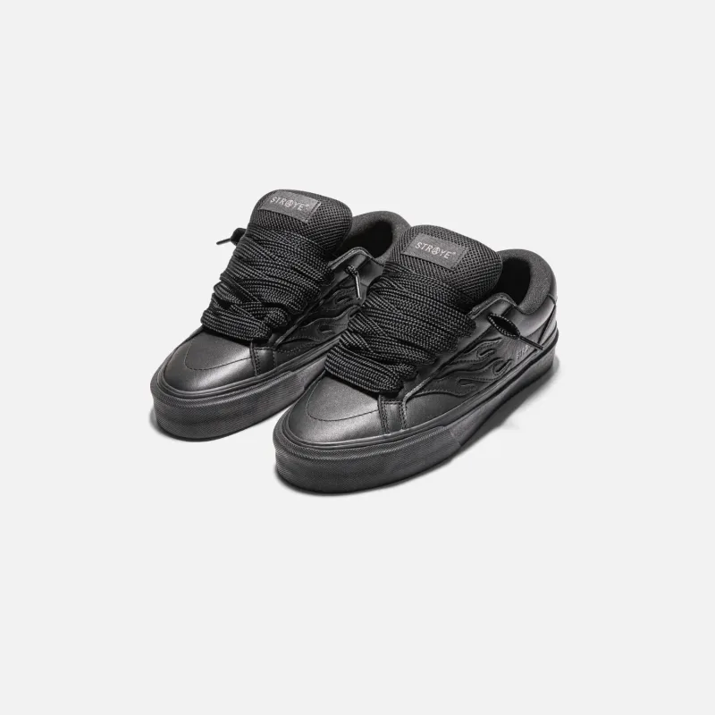 Кросівки "STRAYE LOGAN PUFF BLACKOUT"